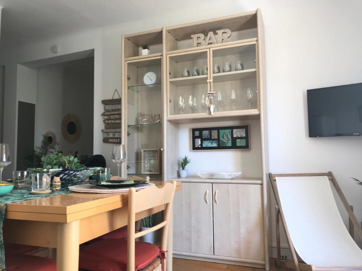 Au Coeur De Juan Les Pins Apartment